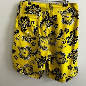 Ripcurl 34”W Reversible Board Shorts in pattern and solid.